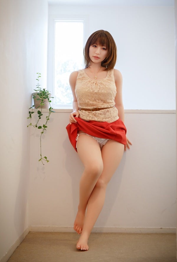 Poupée sexuelle japonaise