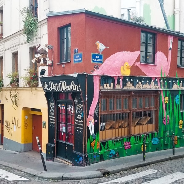 Petit moulin-Montmartre- Paris - Hotel