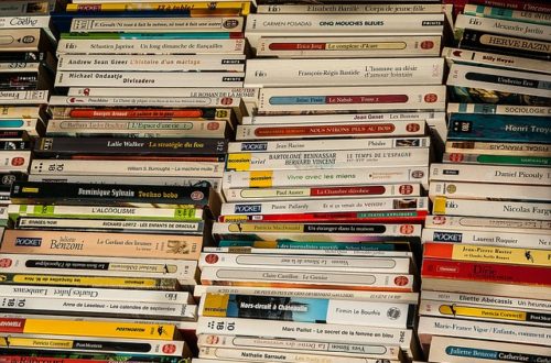 A sète on trouve un bouquiniste d'où il est impossible de repartir les mains vides