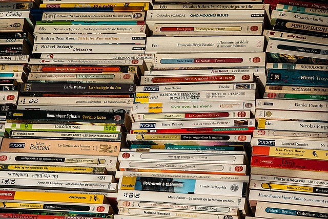 A sète on trouve un bouquiniste d'où il est impossible de repartir les mains vides