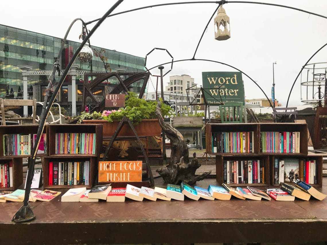Péniche librairie londres