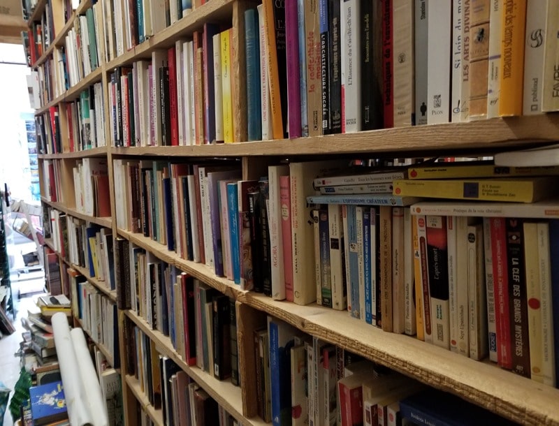 A sète, il y a ce bouquiniste à ne pas manquer.