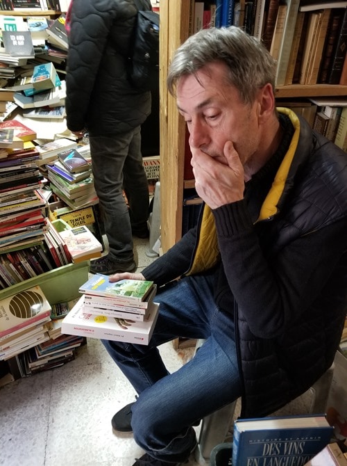 Visite d'un bouquiniste à Sète