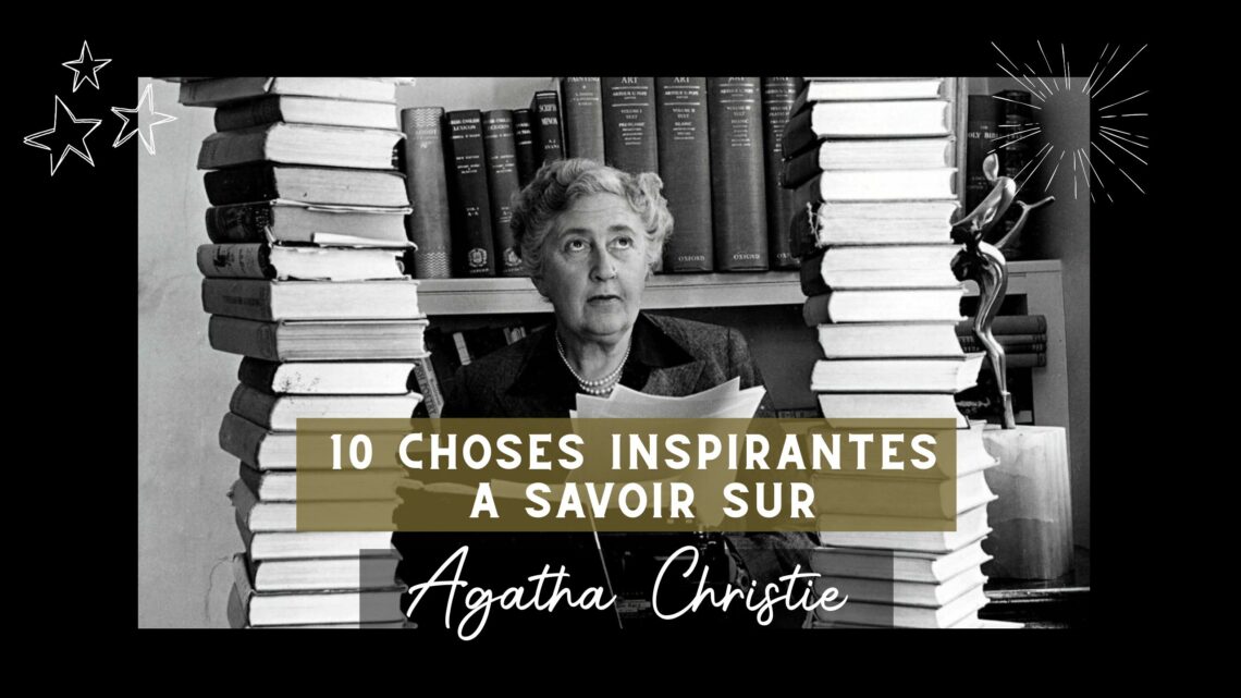 Agatha christie entourée de piles de livres