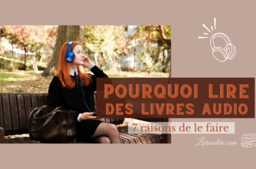 Femme écoutant un livre audio sur son smartphone avec des écouteurs